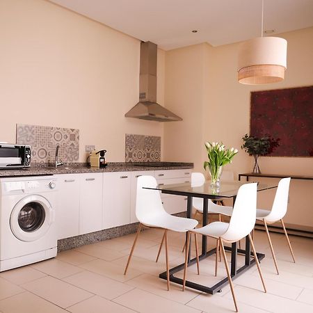 Guzman El Bueno Suites Sevilla Exteriör bild