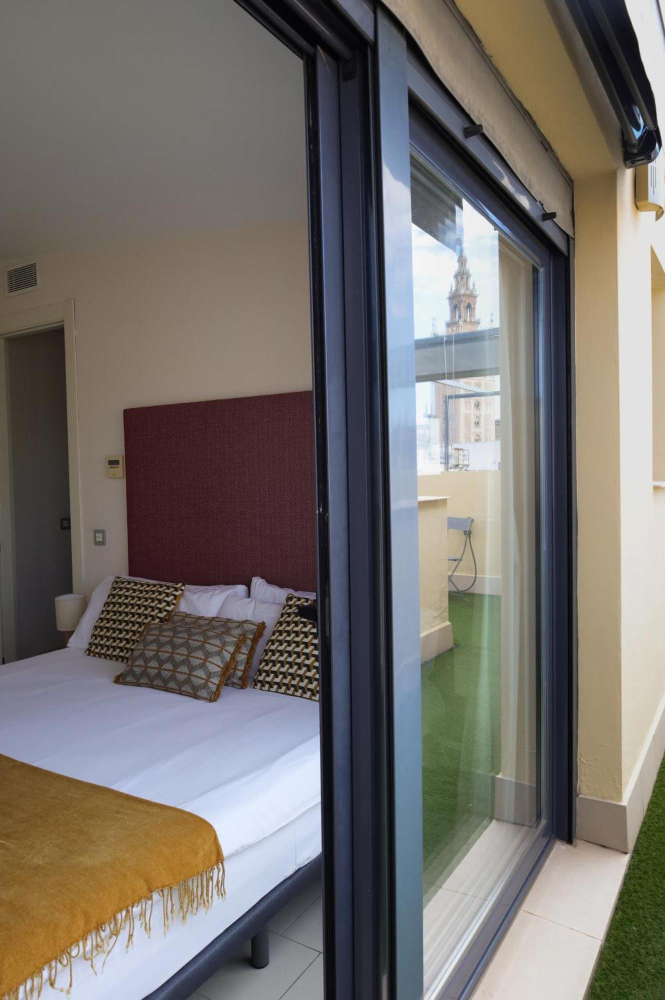 Guzman El Bueno Suites Sevilla Exteriör bild