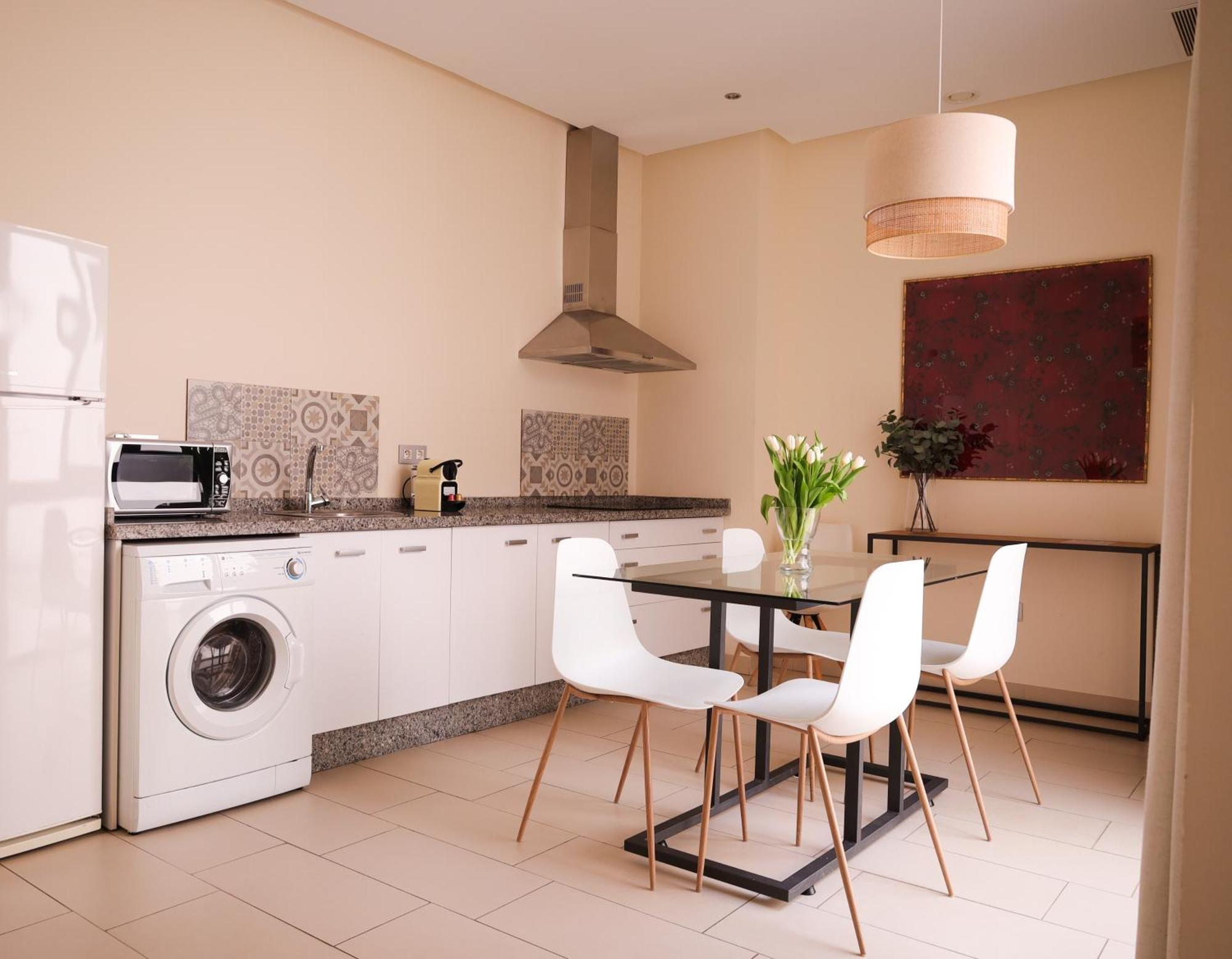 Guzman El Bueno Suites Sevilla Exteriör bild