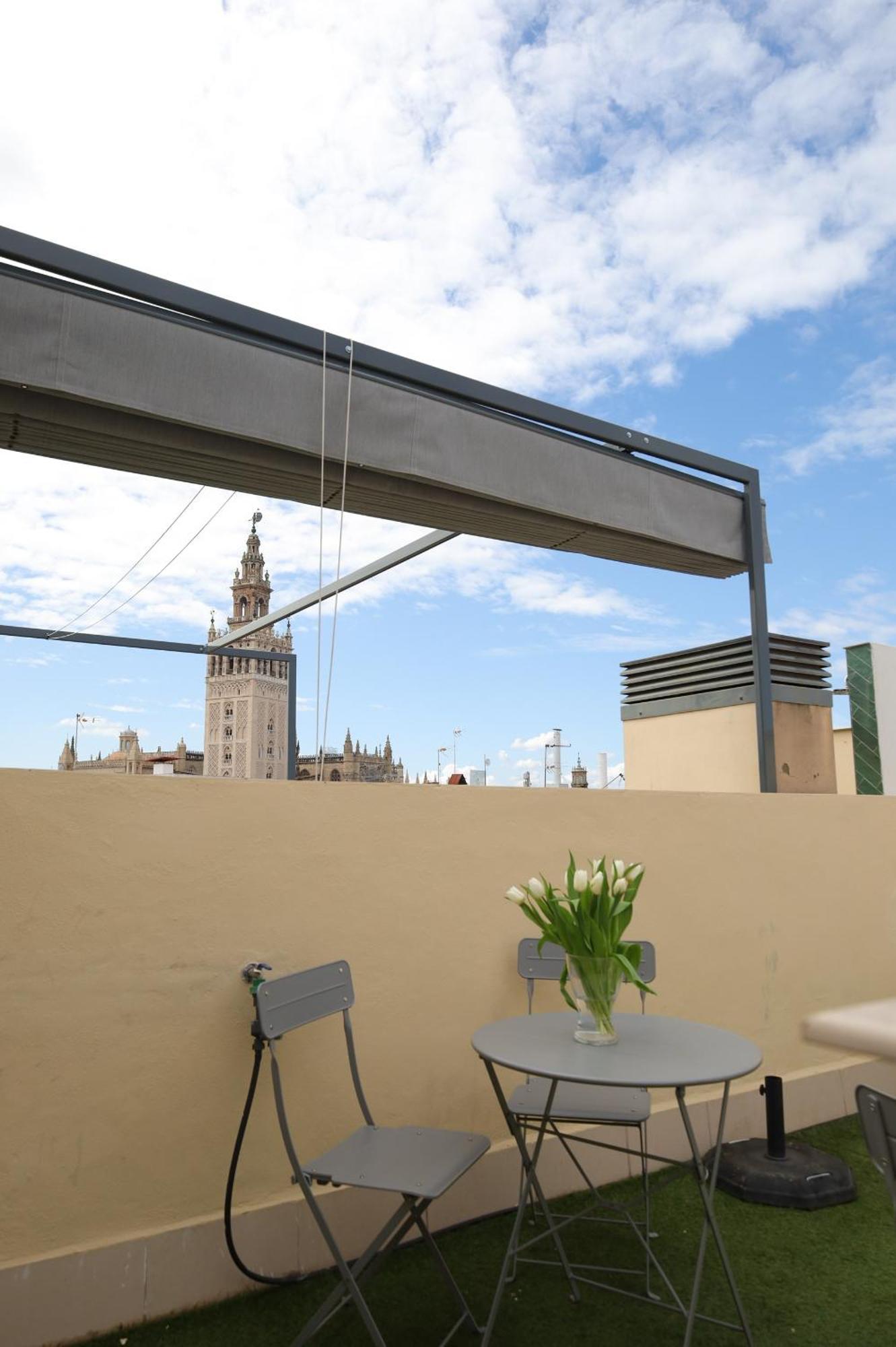 Guzman El Bueno Suites Sevilla Exteriör bild