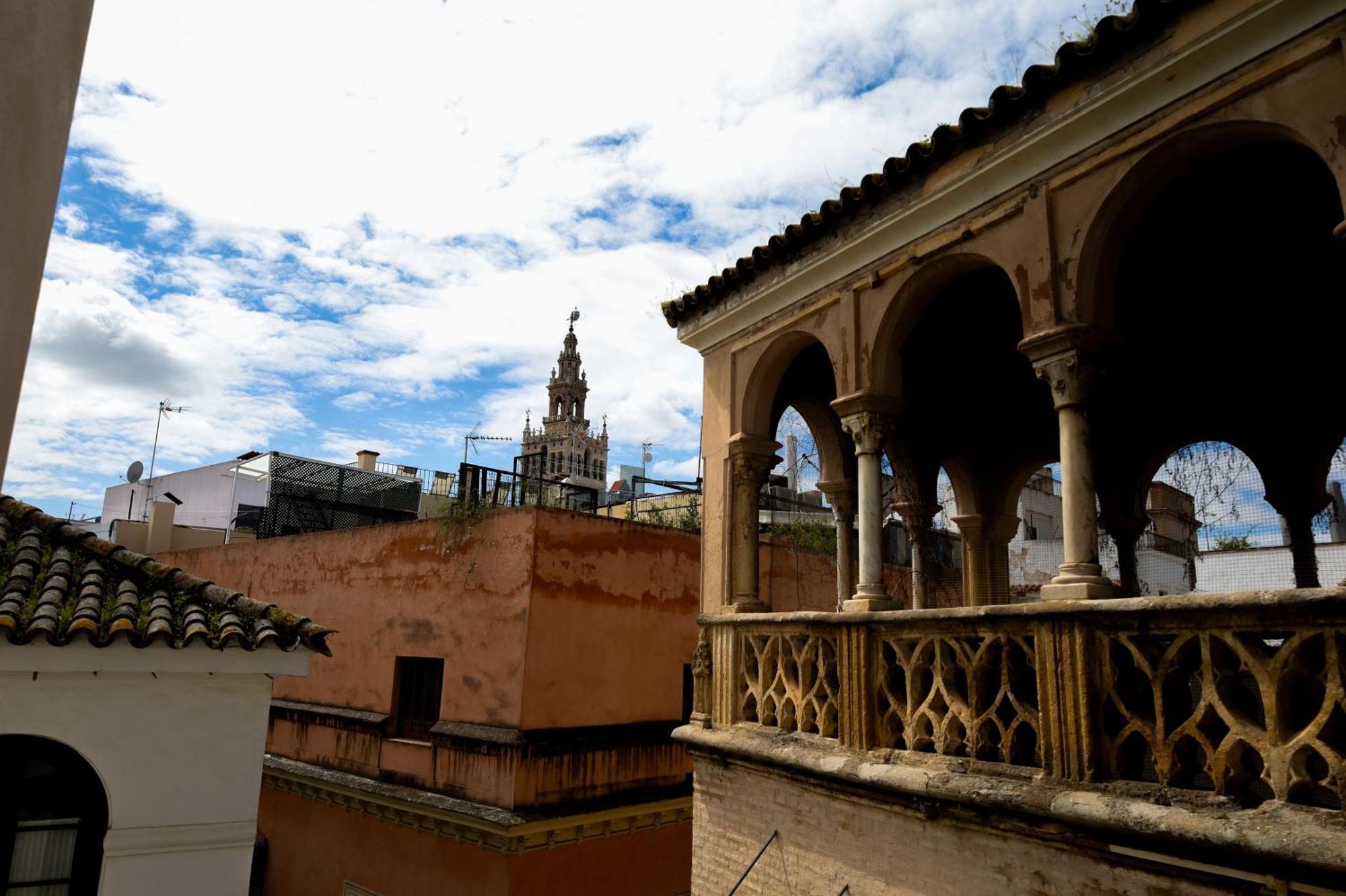 Guzman El Bueno Suites Sevilla Exteriör bild